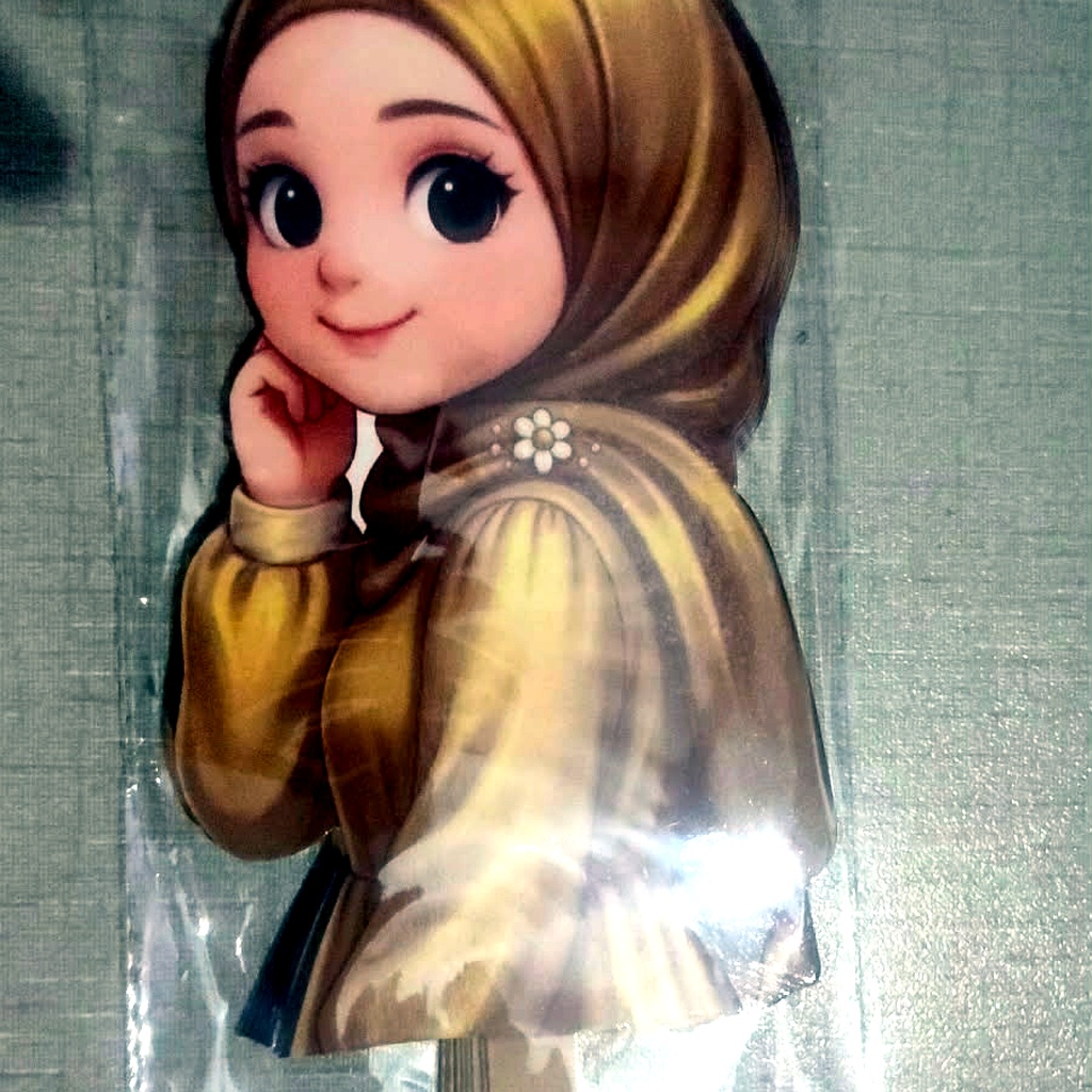Topper Gold Hijab Doll