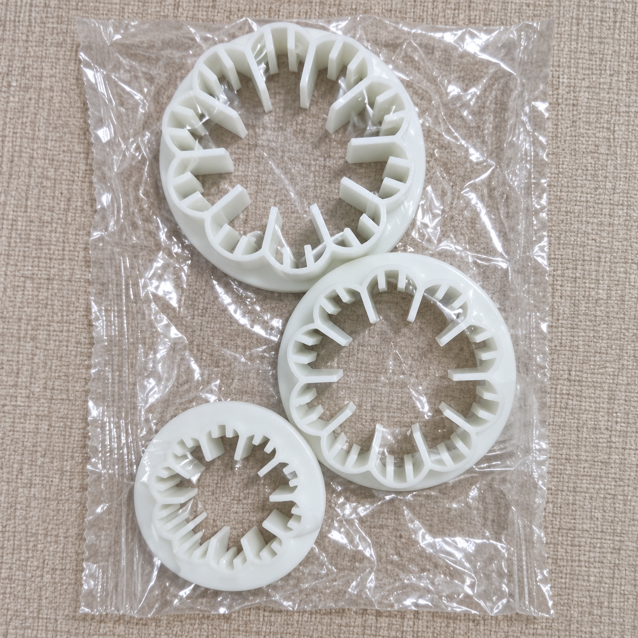 Plungers Plunger & Cookie Cutter D4